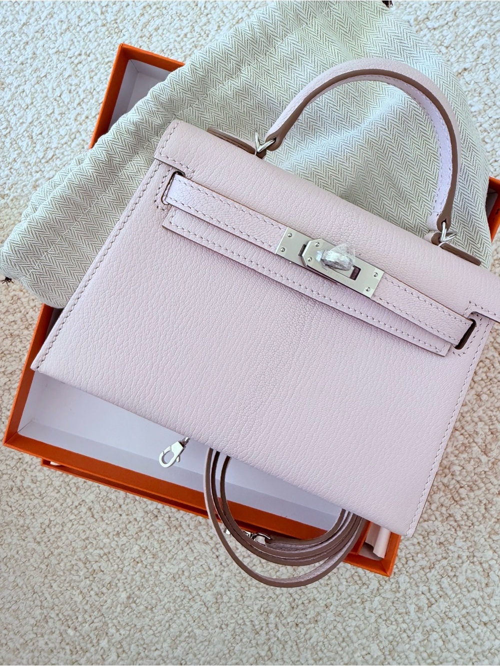 Kelly-Styled Mini 20 Handbag | 09 Mauve Pale Chevre Goatskin | Silver HW